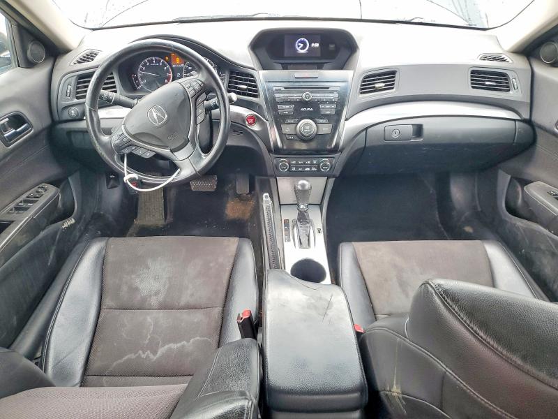 Photo 8 from auction – 2013 ACURA ILX with VIN 19VDE1F35DE000625