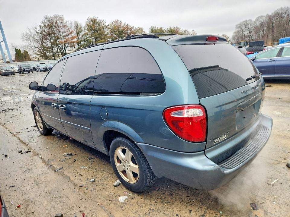 Photo 2 from auction – 2006 DODGE GRAND CARAVAN with VIN 2D4GP44LX6R884164