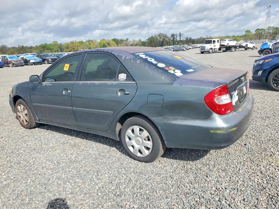 Photo 2 from auction – 2002 TOYOTA CAMRY with VIN 4T1BE32K92U588370