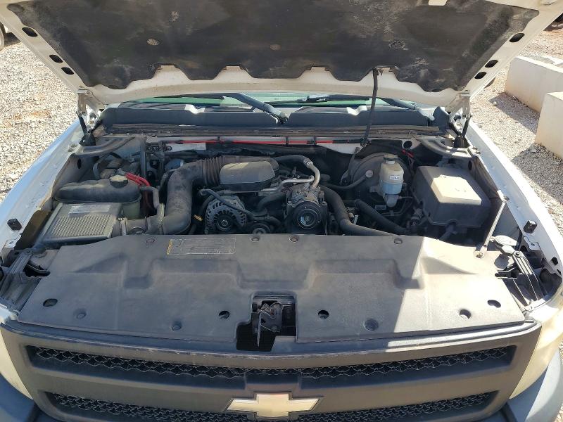 Photo 11 from auction – 2008 CHEVROLET SILVERADO with VIN 1GCEC14X18Z218773