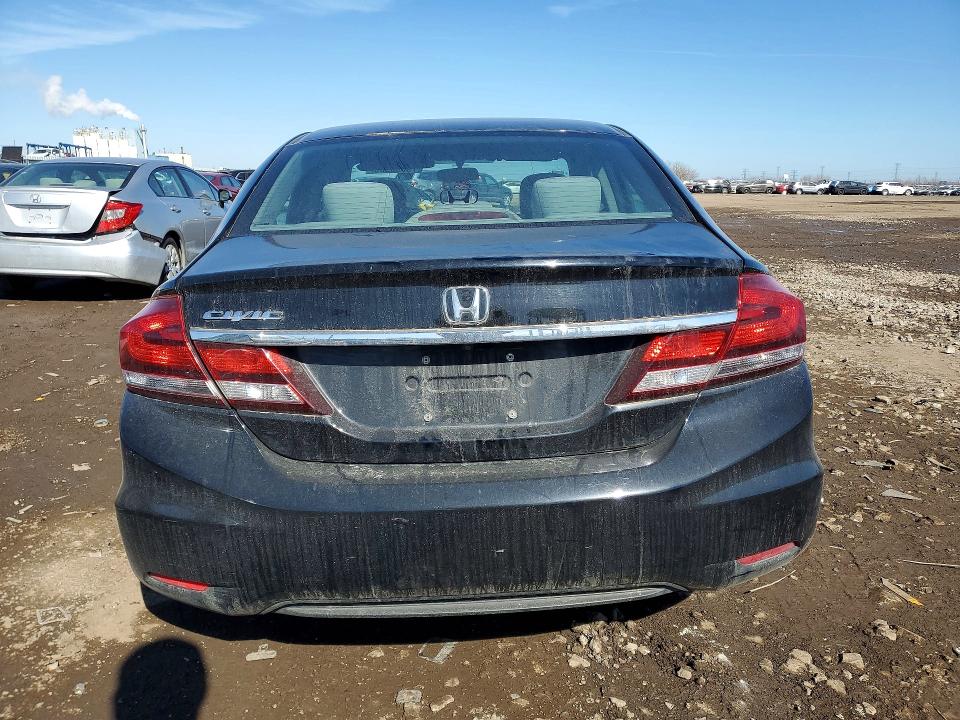 Photo 6 from auction – 2015 HONDA CIVIC with VIN 19XFB2F50FE110324