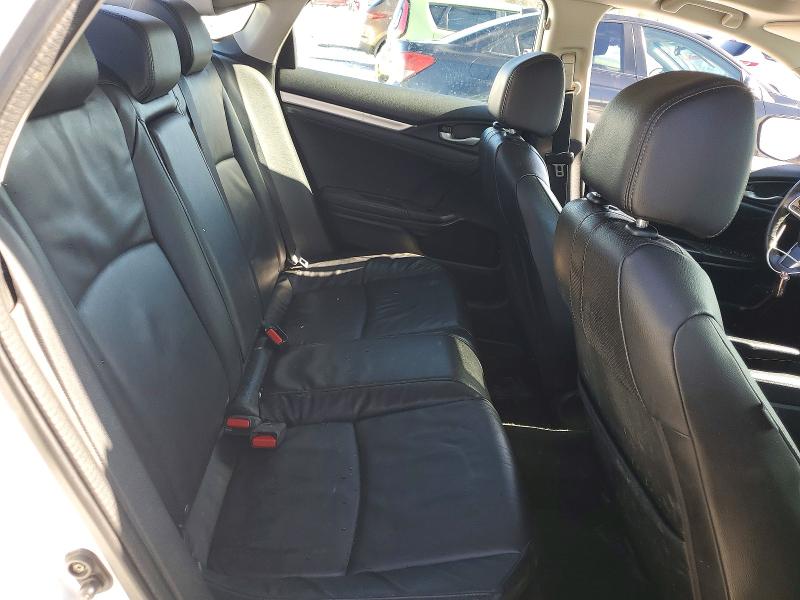 Photo 10 from auction – 2017 HONDA CIVIC with VIN 2HGFC1F99HH101480