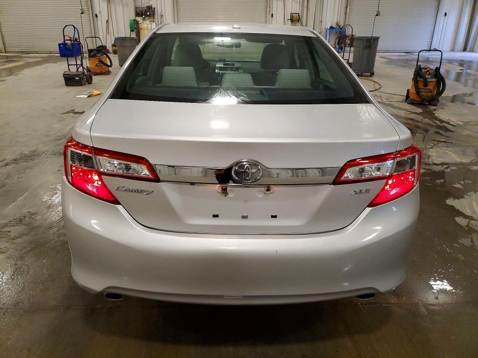 Photo 6 from auction – 2014 TOYOTA CAMRY with VIN 4T1BK1FK3EU541430