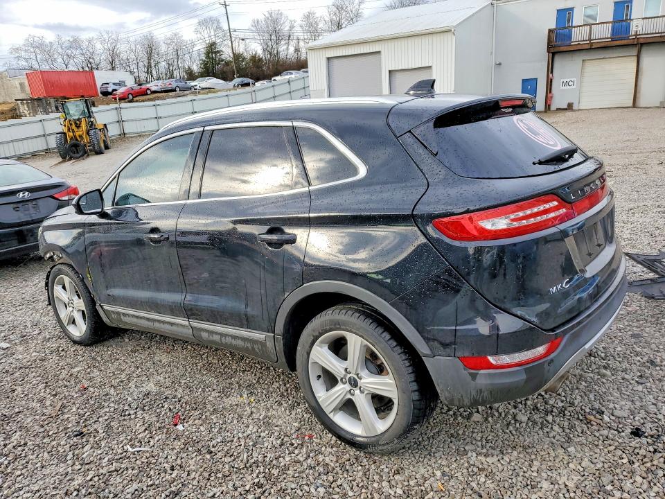 Photo 2 from auction – 2016 LINCOLN MKC with VIN 5LMCJ1C95GUJ27252