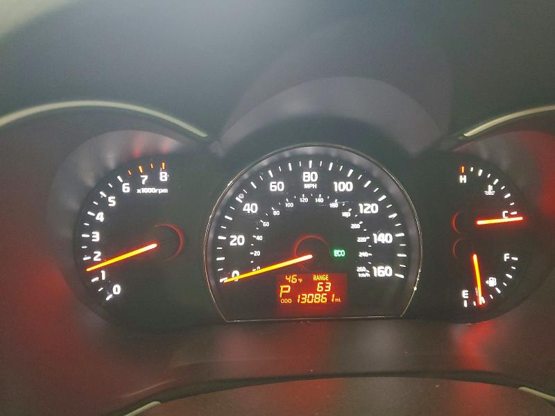 Photo 9 from auction – 2015 KIA SORENTO with VIN 5XYKTDA73FG558012