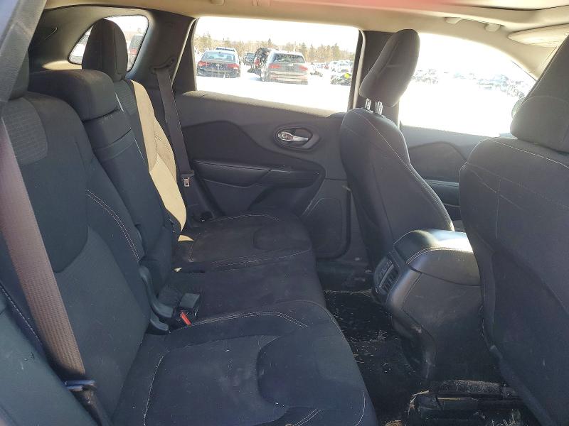 Photo 11 from auction – 2016 JEEP CHEROKEE with VIN 1C4PJMCB7GW129764