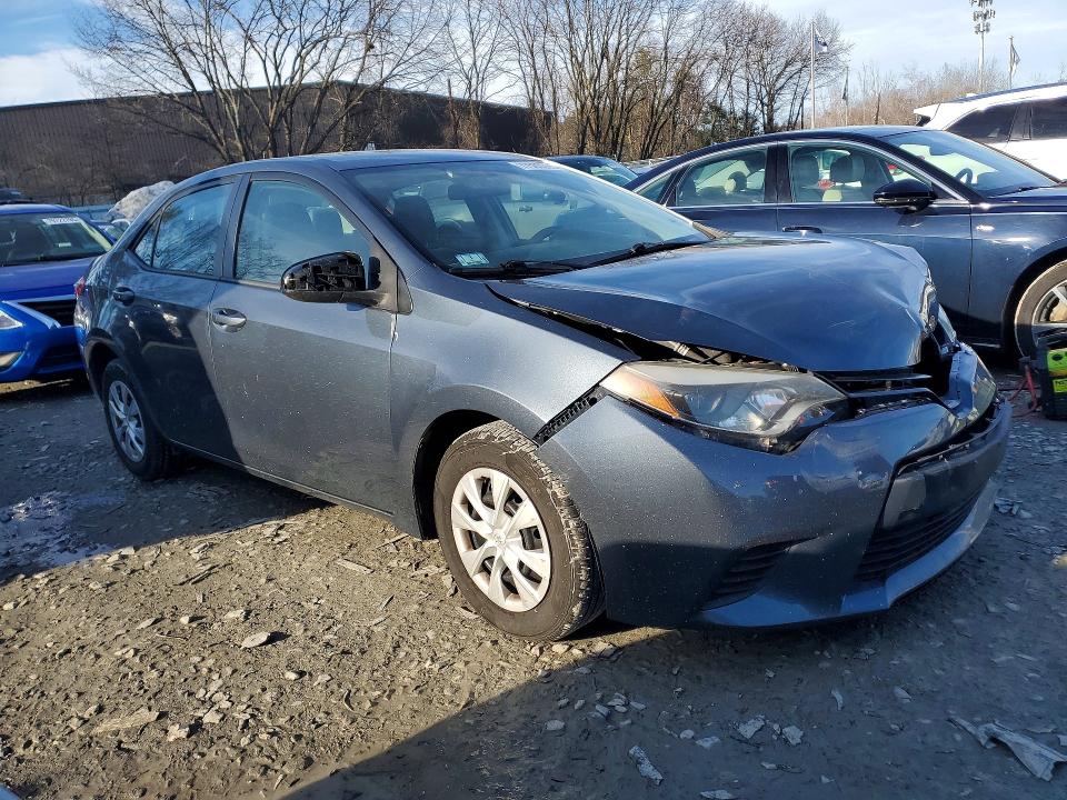 Photo 4 from auction – 2015 TOYOTA COROLLA with VIN 2T1BURHEXFC333158