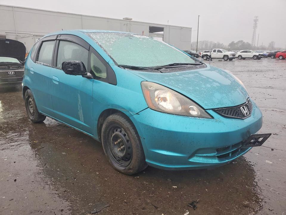 Photo 4 from auction – 2013 HONDA FIT with VIN JHMGE8H38DC055988