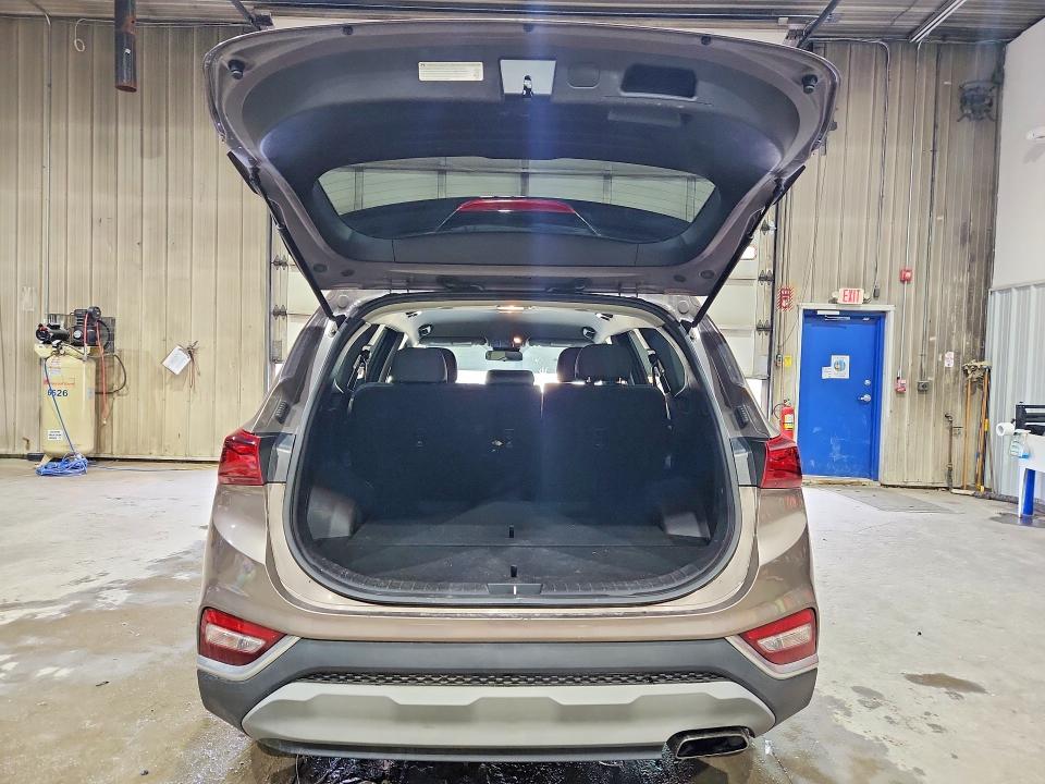 Photo 6 from auction – 2019 HYUNDAI SANTA FE with VIN 5NMS2CAD7KH123948