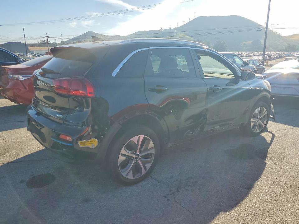 Photo 3 from auction – 2022 KIA NIRO with VIN KNDCC3LG3N5149186