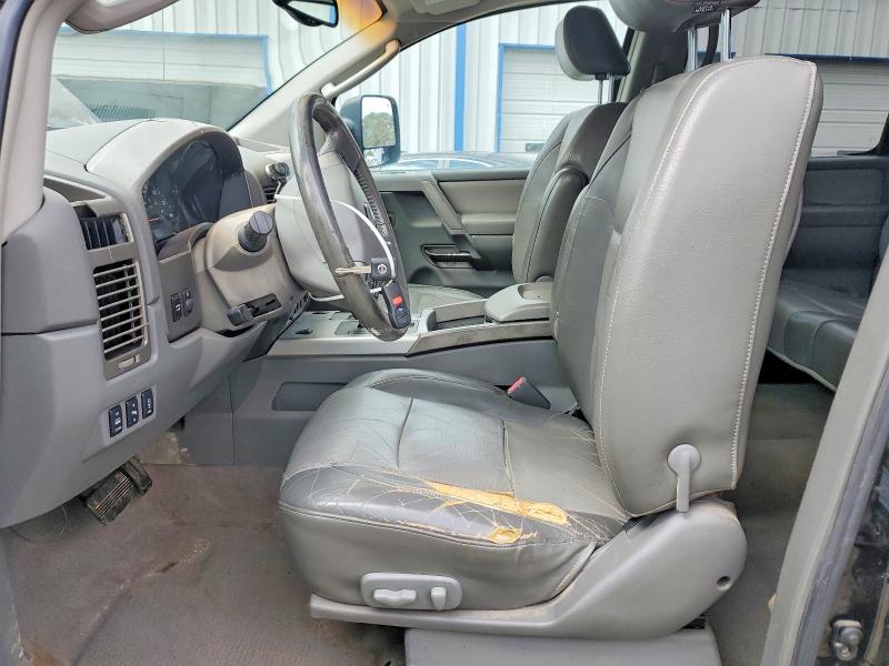 Photo 7 from auction – 2005 NISSAN TITAN with VIN 1N6AA07B75N509499