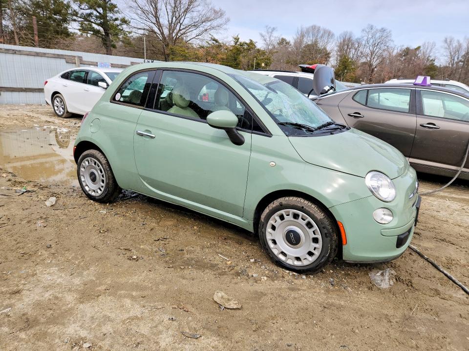 Photo 4 from auction – 2015 FIAT 500 with VIN 3C3CFFAR2FT613443