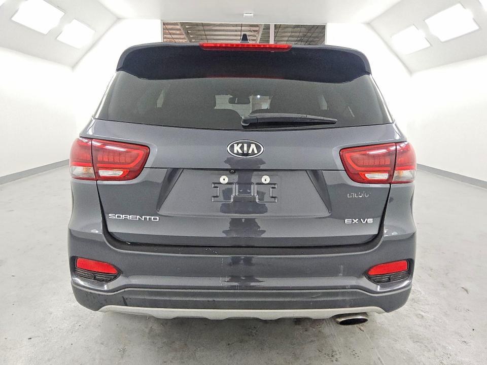 Photo 6 from auction – 2019 KIA SORENTO with VIN 5XYPH4A51KG452397