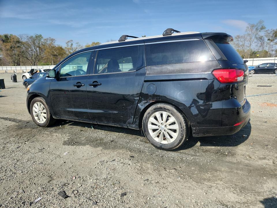 Photo 2 from auction – 2016 KIA SEDONA with VIN KNDMC5C13G6139475