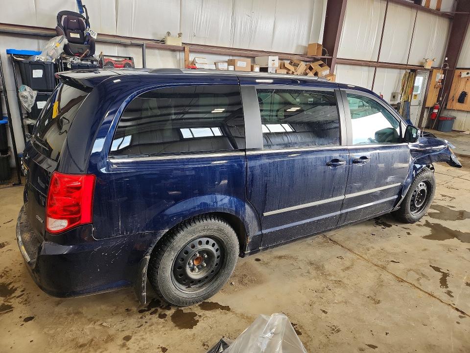 Photo 3 from auction – 2015 DODGE GRAND CARAVAN with VIN 2C4RDGDG4FR585921