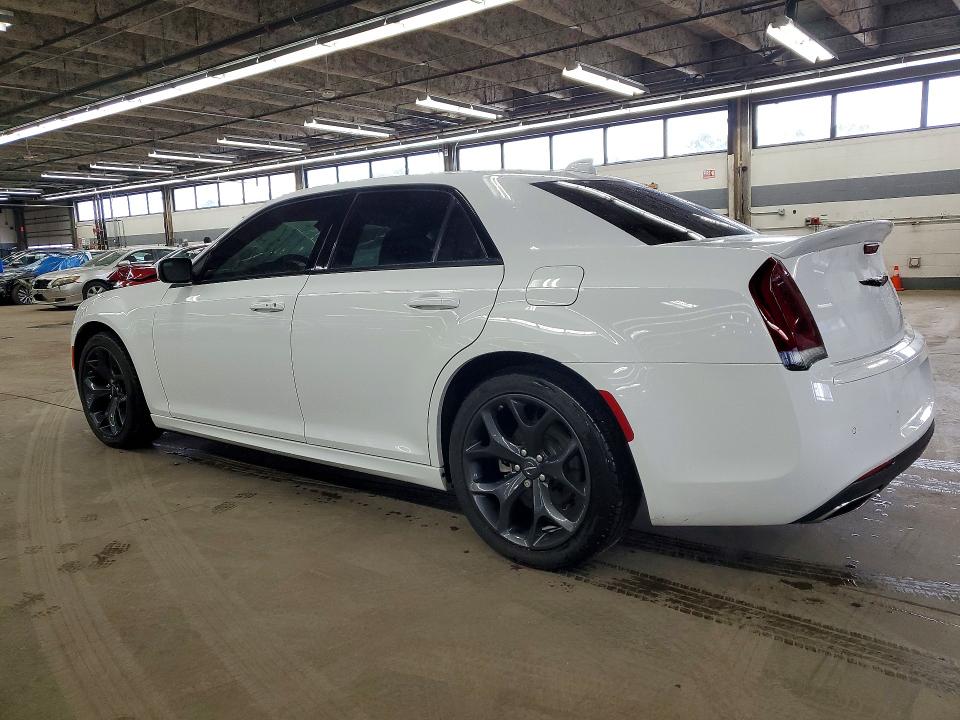 Zdjęcie 2 z aukcji – 2023 CHRYSLER 300 z VIN 2C3CCABT0PH628362