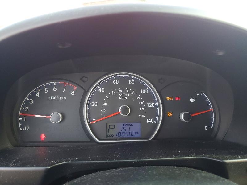 Photo 9 from auction – 2010 HYUNDAI ELANTRA with VIN KMHDU4AD4AU190857