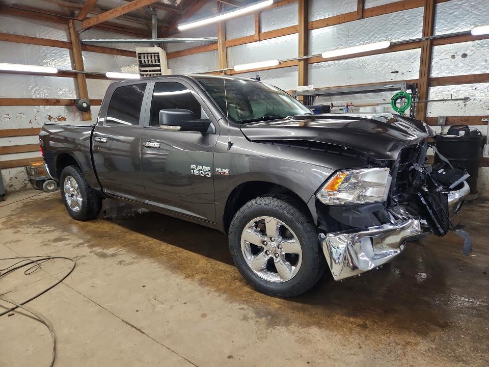 Photo 4 from auction – 2018 RAM 1500 with VIN 3C6RR7LT1JG135682