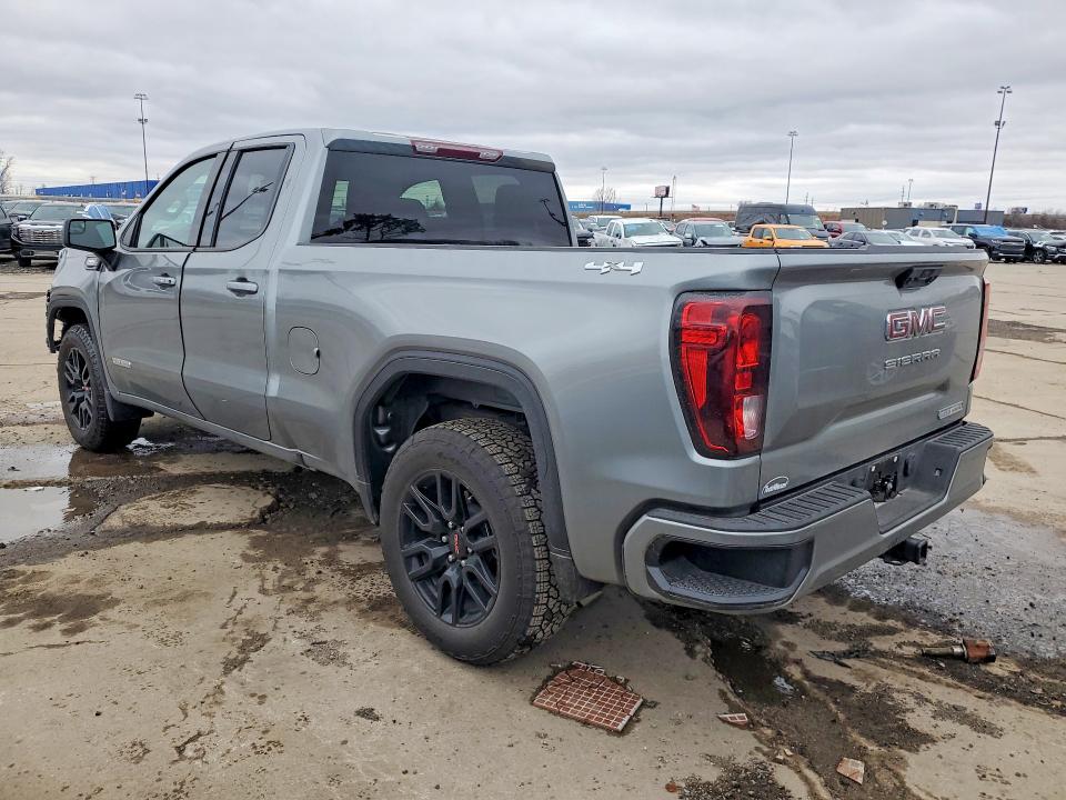 Снимка 2 от търг – 2026 GMC SIERRA с VIN 1GTRUJEK1TZ194517