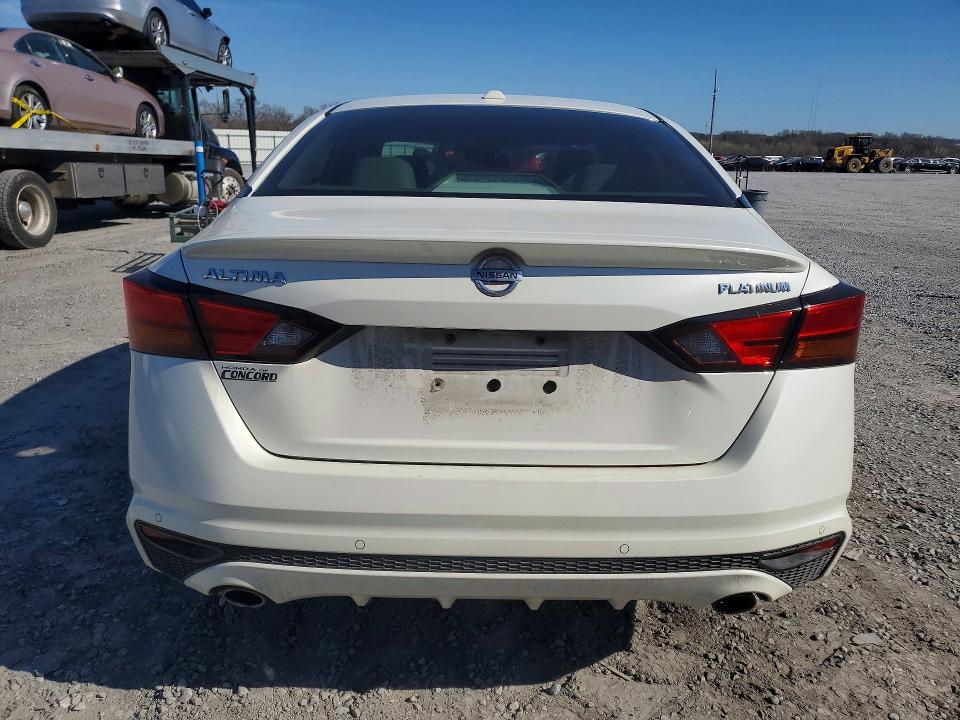 Photo 6 from auction – 2020 NISS ALTIMA with VIN 1N4BL4FV4LC184023