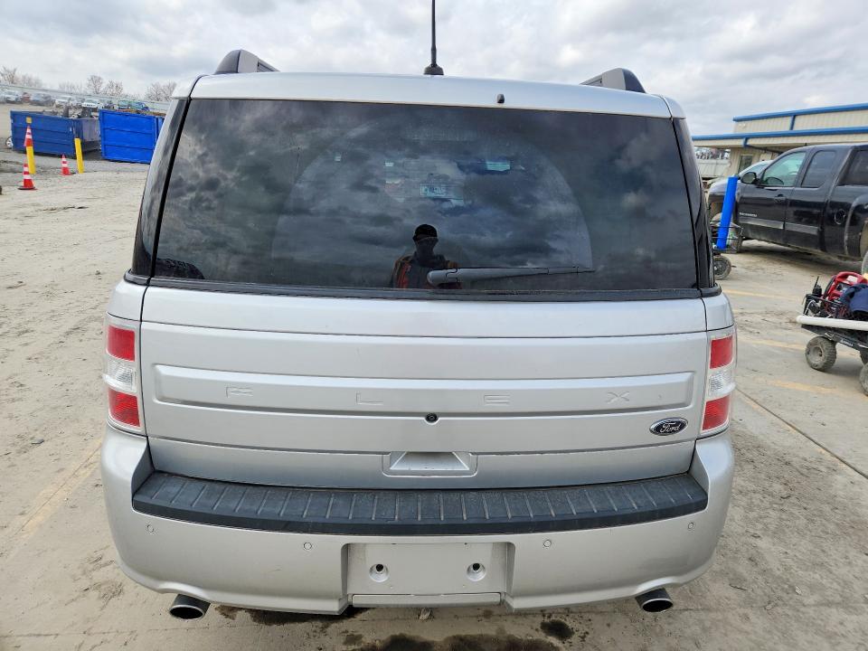 Photo 6 from auction – 2017 FORD FLEX with VIN 2FMGK5B87HBA12628