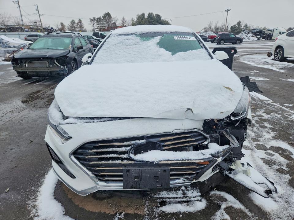 Photo 5 from auction – 2019 HYUNDAI SONATA with VIN 5NPE24AF7KH766856