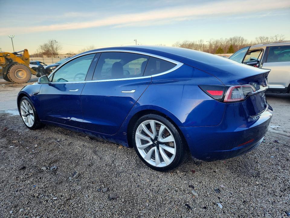 Photo 2 from auction – 2018 TESLA MODEL 3 with VIN 5YJ3E1EB0JF054786