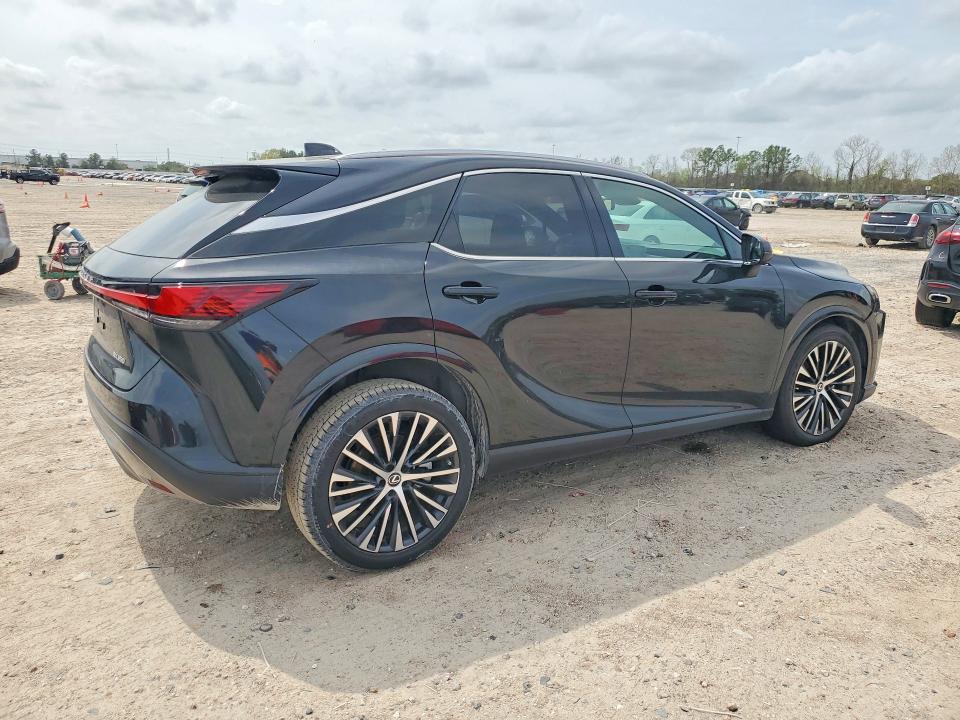 Photo 3 from auction – 2024 LEXUS RX with VIN 2T2BAMBA0RC023926