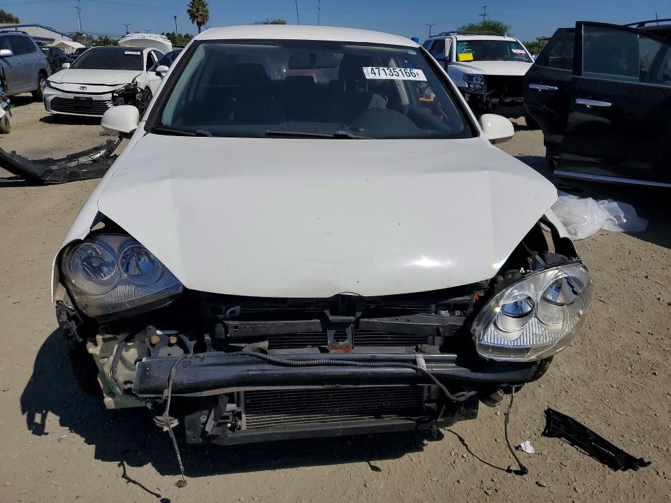 Photo 5 from auction – 2007 VOLKSWAGEN RABBIT with VIN WVWBR71K07W208104