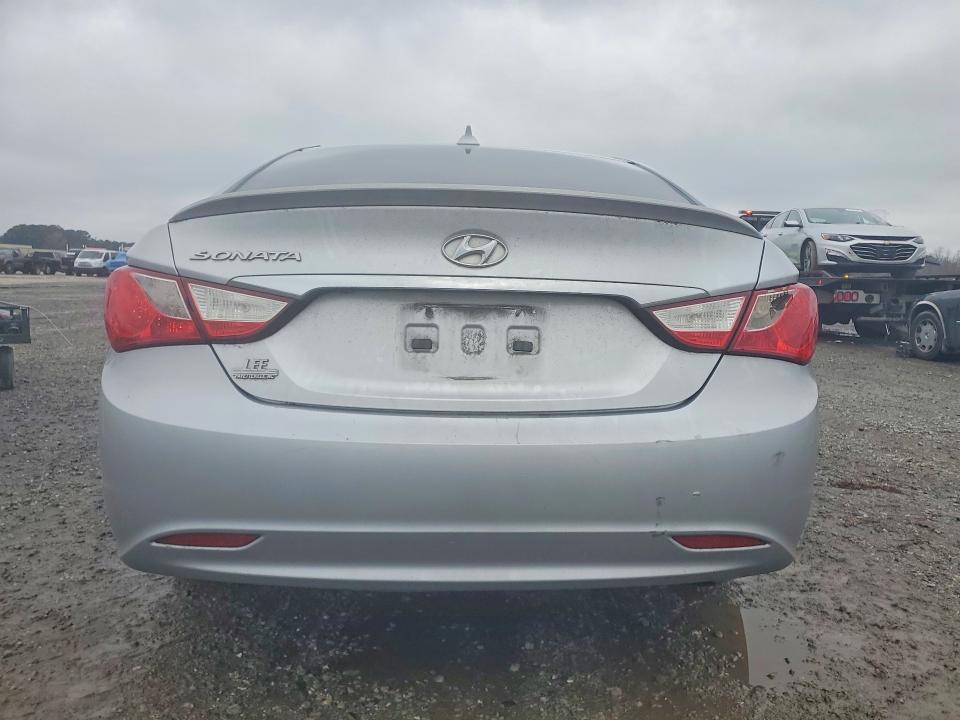 Photo 6 from auction – 2013 HYUNDAI SONATA with VIN 5NPEB4AC4DH527743
