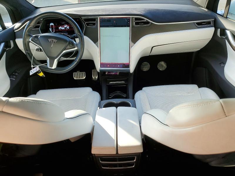 Photo 8 from auction – 2016 TESLA MODEL X with VIN 5YJXCAE44GF001042