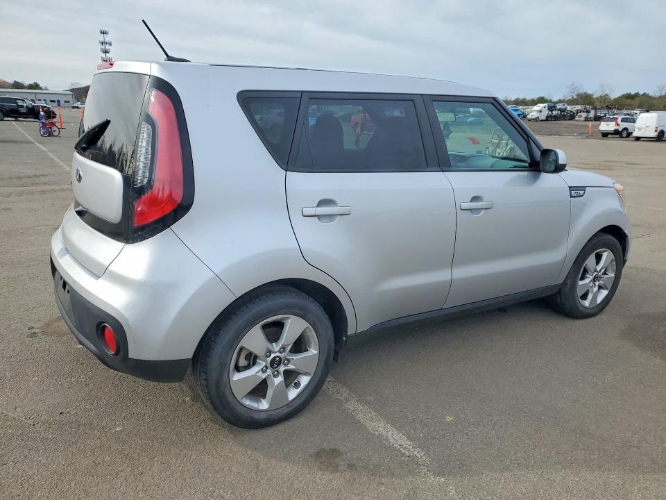 Photo 3 from auction – 2019 KIA SOUL with VIN KNDJN2A26K7686587