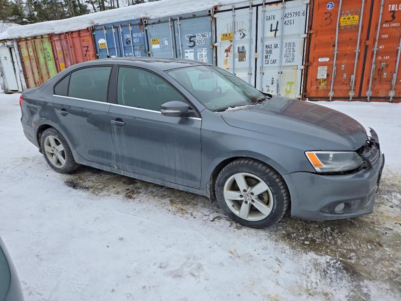 Photo 4 from auction – 2014 VOLKSWAGEN JETTA with VIN 3VWL07AJ1EM310978