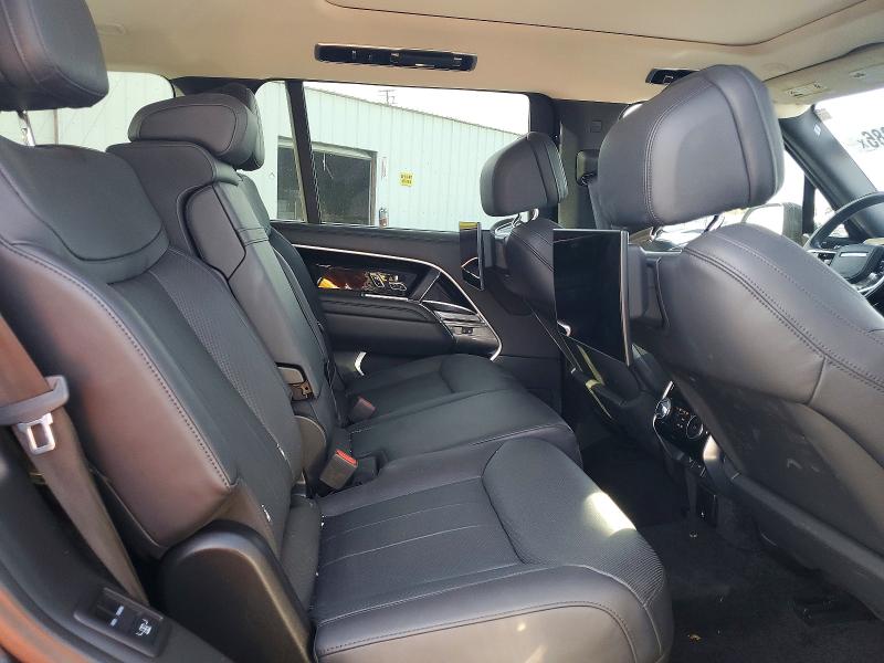 Photo 11 from auction – 2023 LAND ROVER RANGE ROVER with VIN SALKPBFU8PA043251