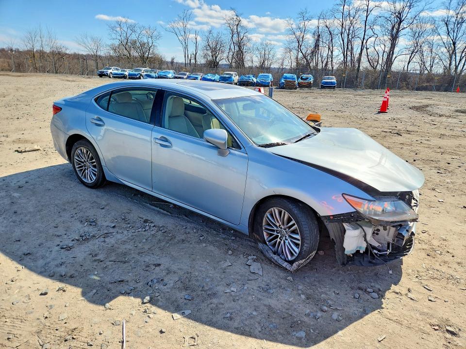 Photo 4 from auction – 2013 LEXUS ES 350 with VIN JTHBK1GG2D2035708