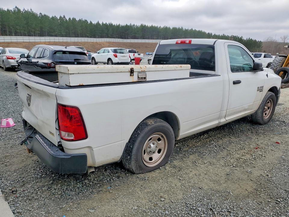 Photo 3 from auction – 2019 RAM 1500 CLASSIC with VIN 3C6JR6DG5KG722607