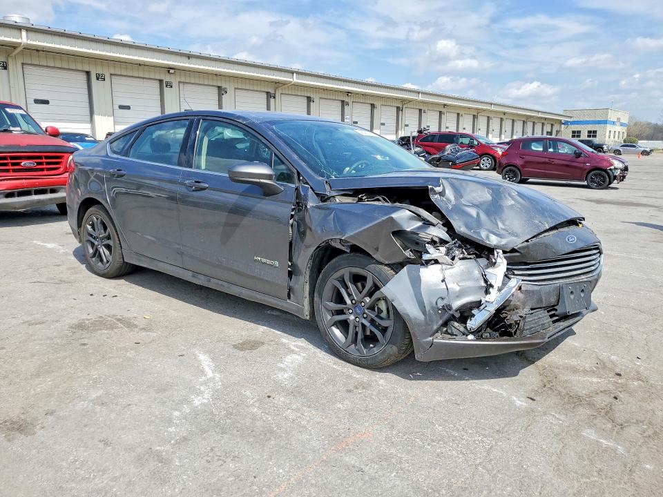 Photo 4 from auction – 2018 FORD FUSION with VIN 3FA6P0LU3JR248206