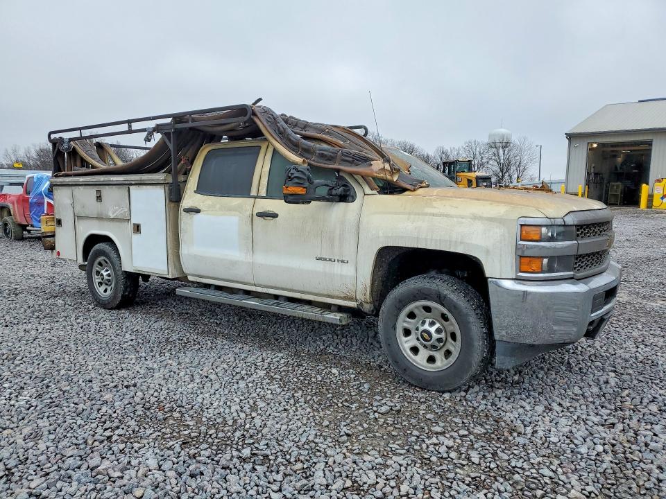 Photo 4 from auction – 2019 CHEVROLET SILVERADO with VIN 1GC4KVCG5KF156925