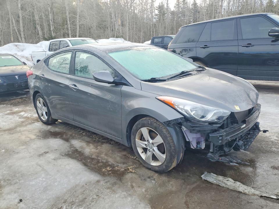 Photo 4 from auction – 2013 HYUNDAI ELANTRA with VIN 5NPDH4AE2DH366160