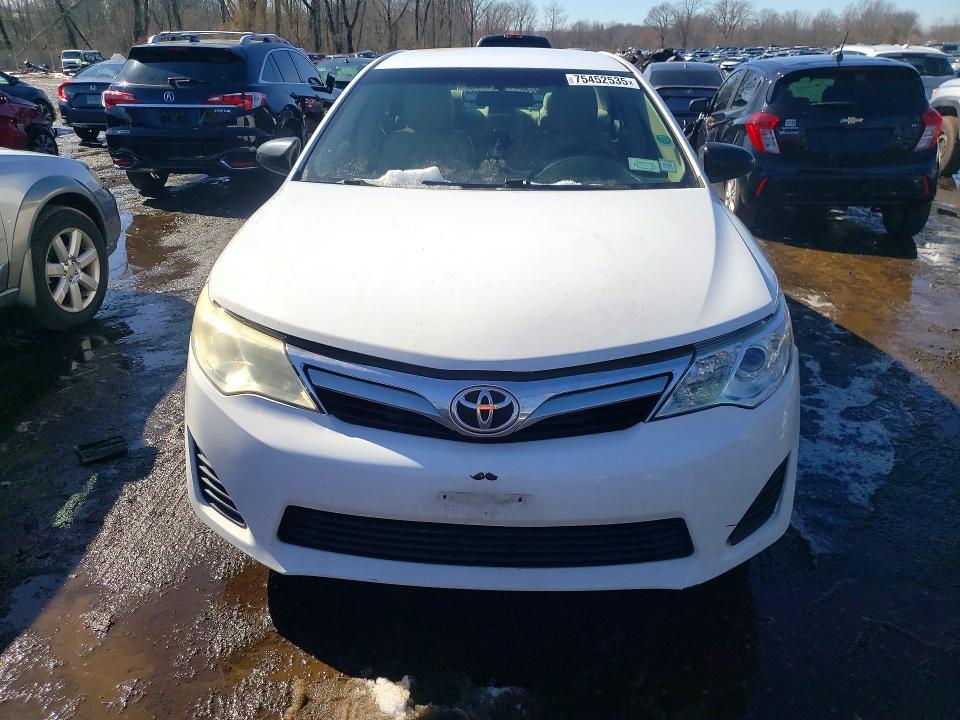 Photo 5 from auction – 2013 TOYOTA CAMRY with VIN 4T1BF1FK4DU246548