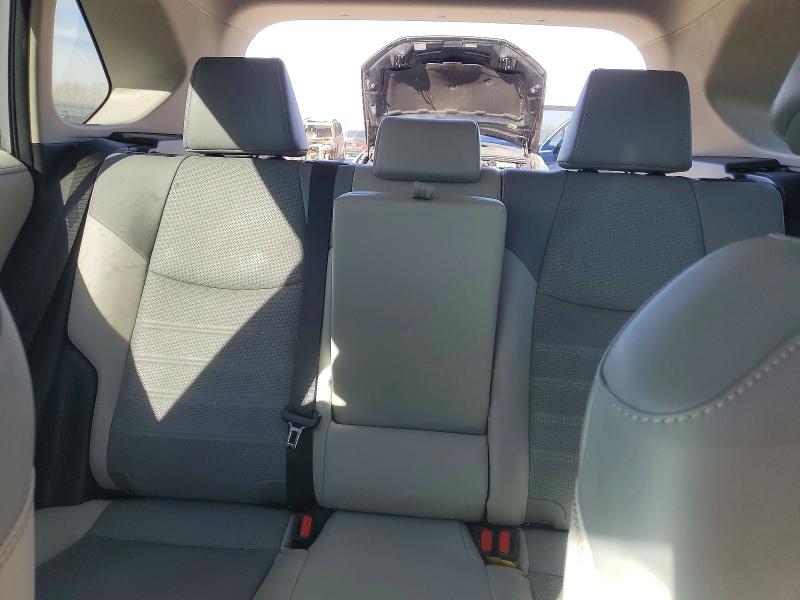 Photo 10 from auction – 2024 TOYOTA RAV4 with VIN 2T3N1RFV1RC487925