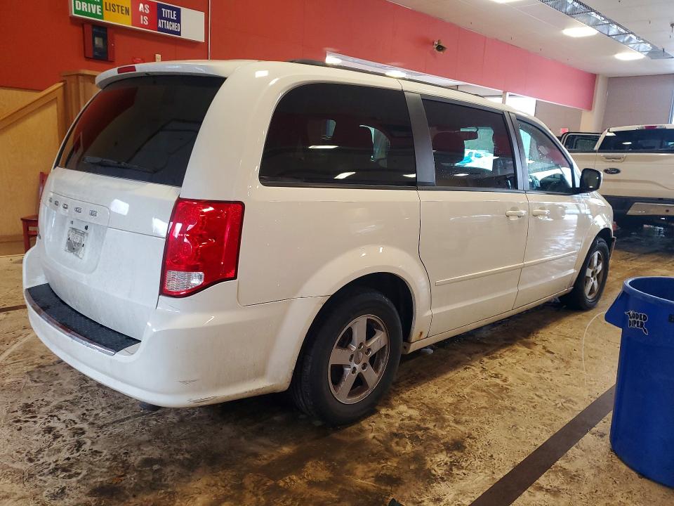 Photo 3 from auction – 2012 DODGE GRAND CARAVAN with VIN 2C4RDGCG6CR136480