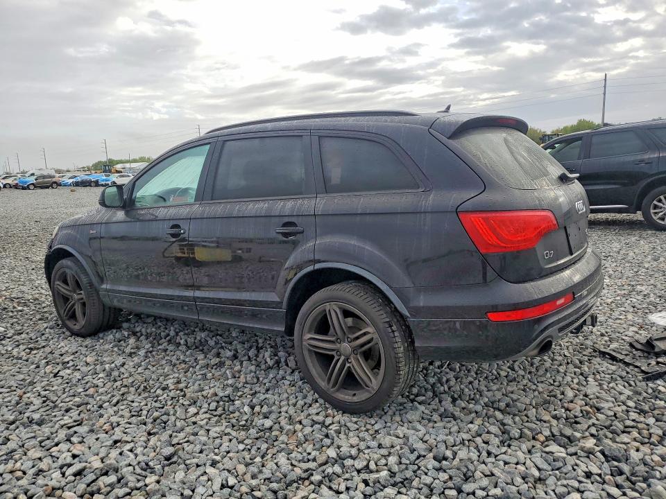 Photo 2 from auction – 2015 AUDI Q7 with VIN WA1DGAFE2FD020896