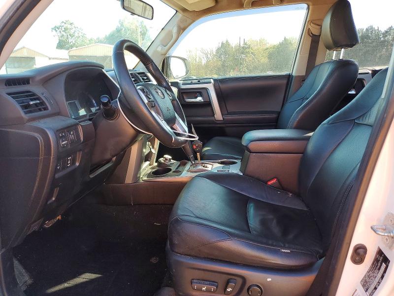 Photo 7 from auction – 2017 TOYOTA 4RUNNER with VIN JTEBU5JR9H5448657