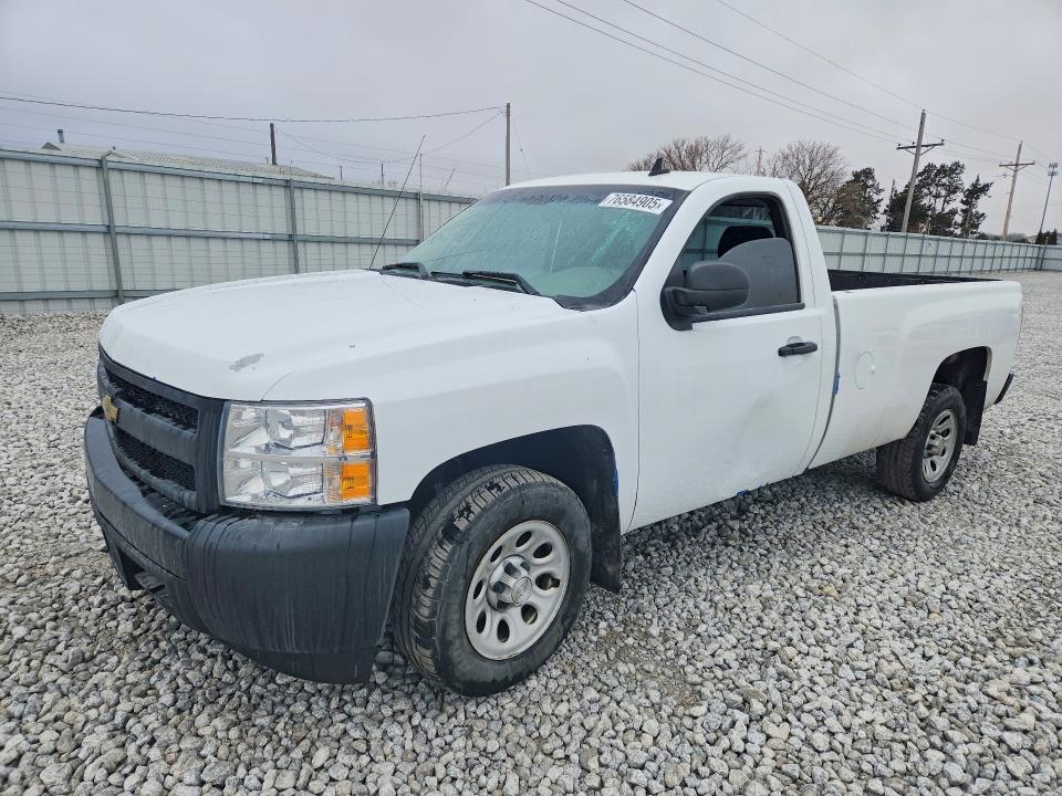CHEVROLET SILVERADO 2008 with VIN 1GCEC14X28Z332040 - Photo from auction