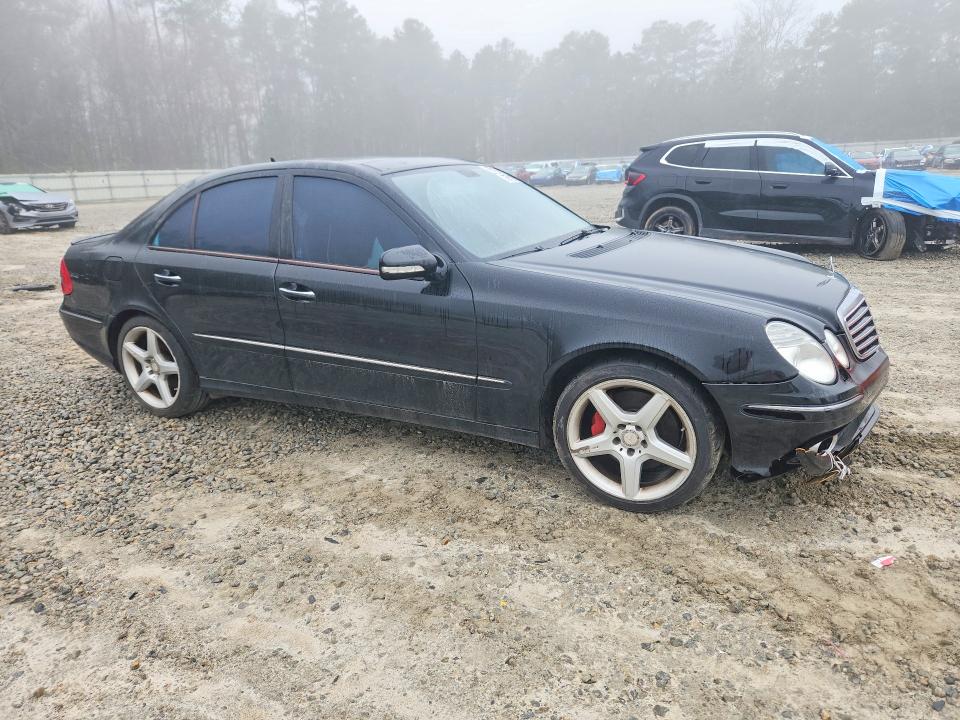 Photo 4 from auction – 2009 MERCEDES-BENZ E with VIN WDBUF56X19B385053