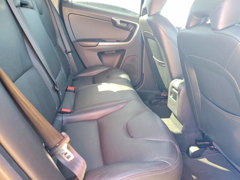 Photo 11 from auction – 2016 VOLVO XC60 with VIN YV440MDKXG2893570