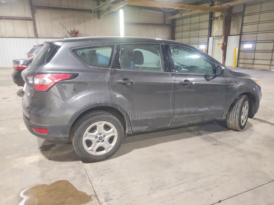 Photo 3 from auction – 2017 FORD ESCAPE with VIN 1FMCU0F78HUE21261