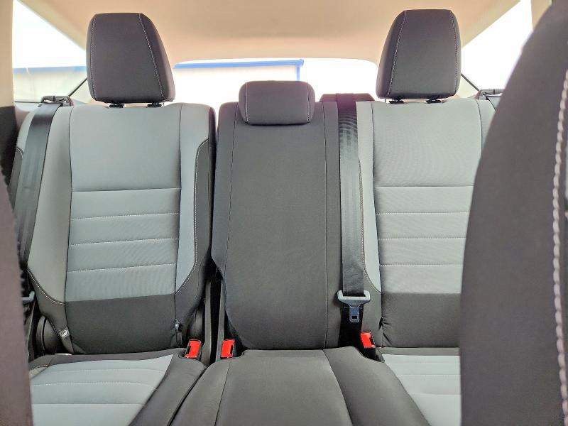 Photo 10 from auction – 2018 FORD ESCAPE with VIN 1FMCU0F78JUB22603