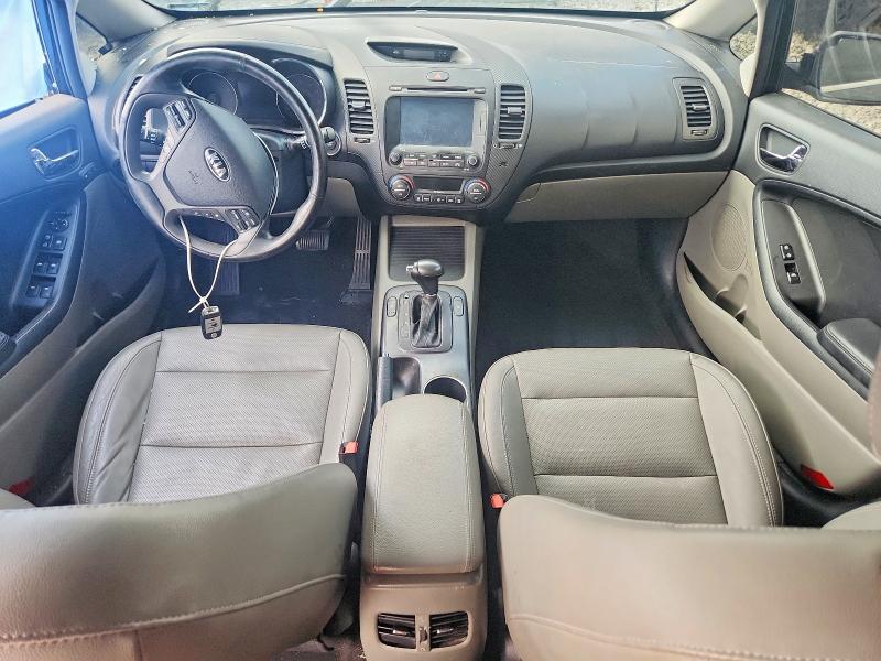 Фото 8 с аукциона – 2015 KIA FORTE с VIN KNAFX5A83F5358094